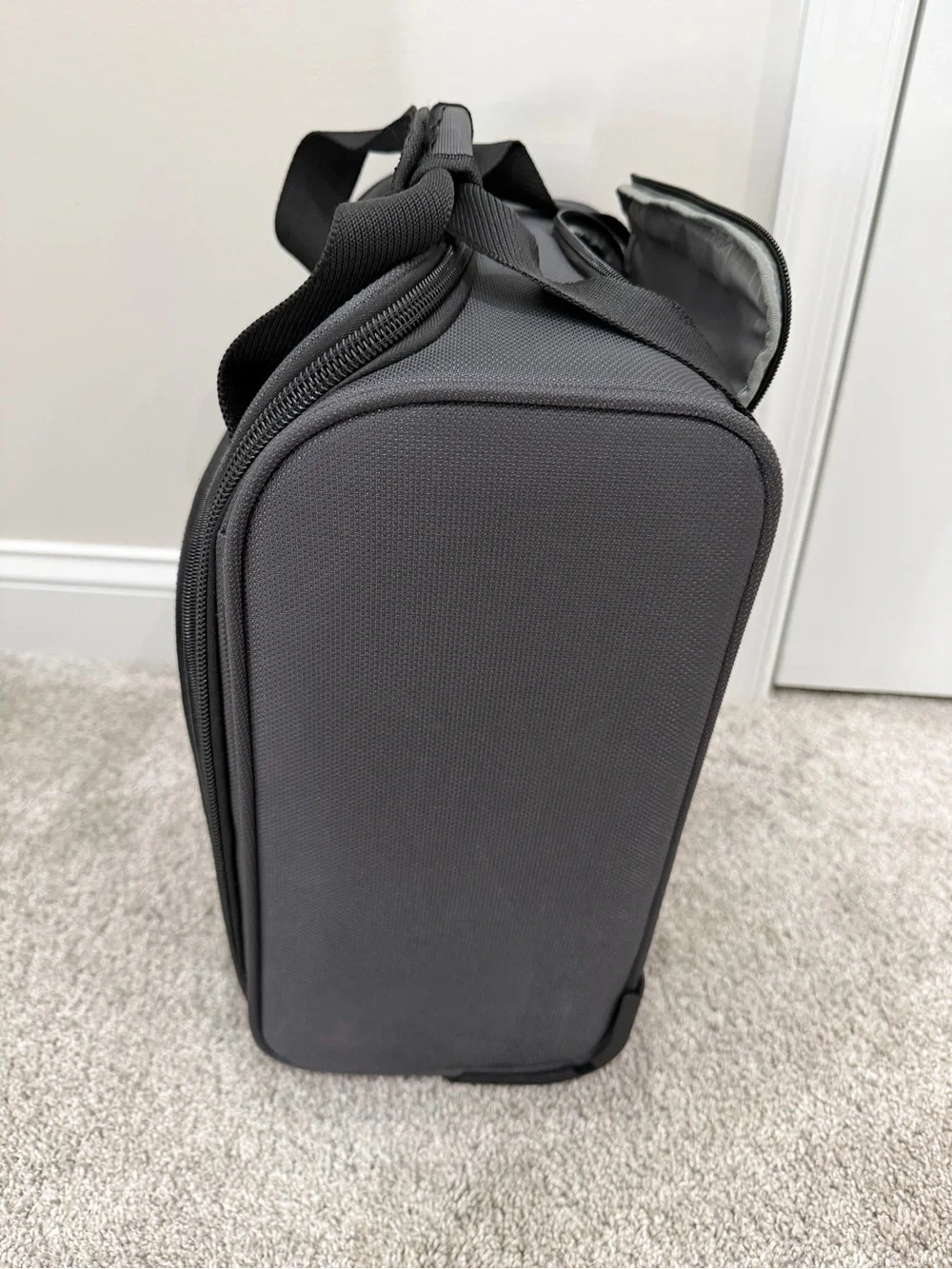 Samsonite Gray Rolling Carry-On Travel Bag